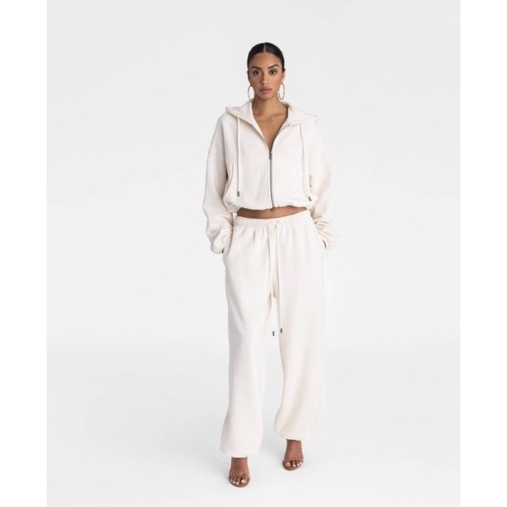 KBB by KAHLANA Women's 'The Zip-Up Hoodie' Cream Jacket Size Medium - Picture 3 of 6